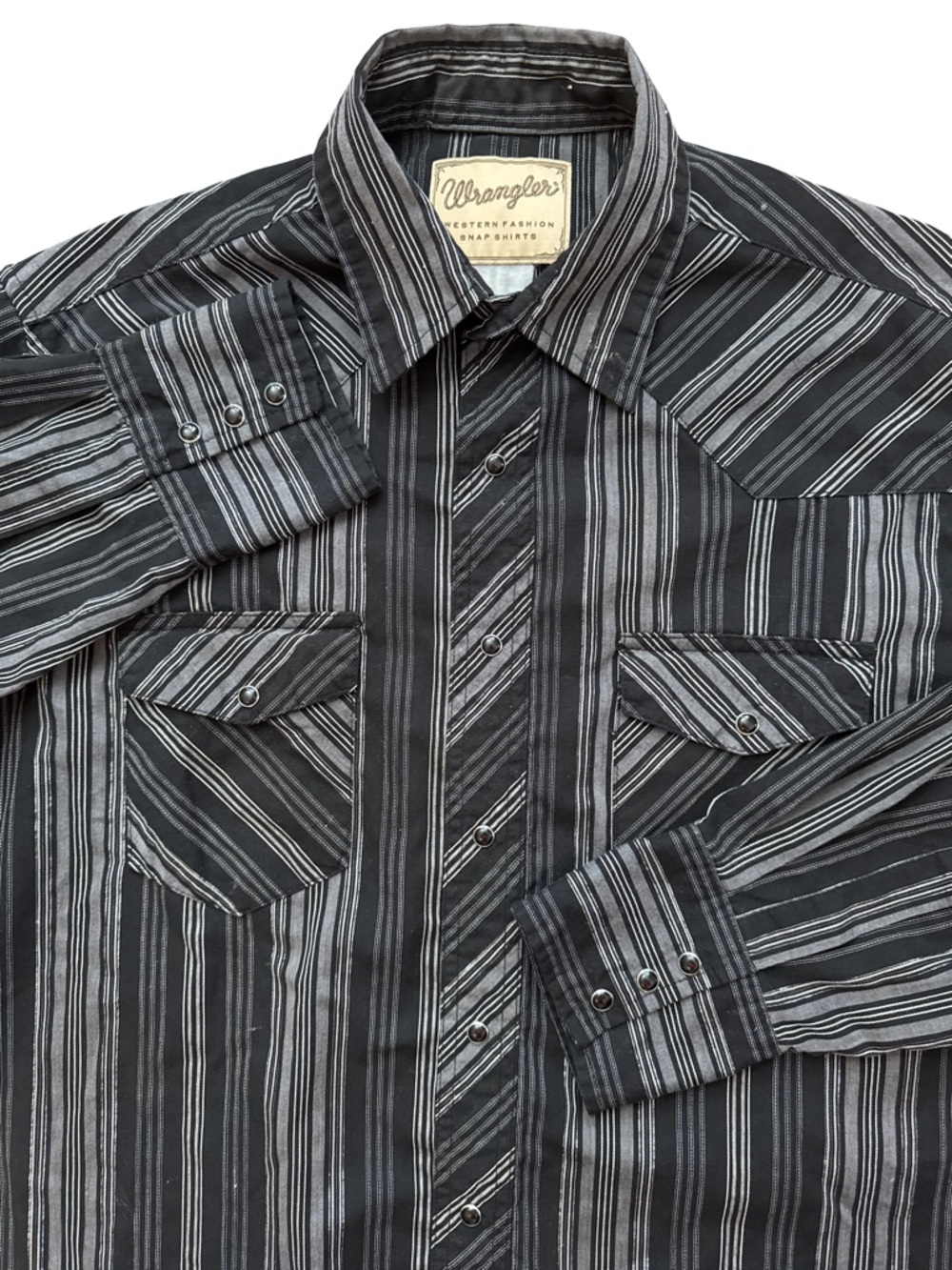 Wrangler Western Black Striped Men’s Pearl Snap Size L Retro Cowboy Rodeo